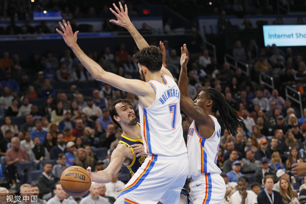 冯彬就展现 冯彬就展现