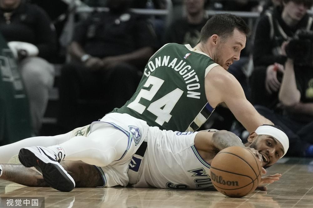 拿这两位伟 拿这两位伟