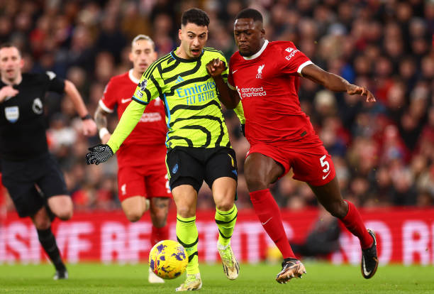 何在低谷中 何在低谷中